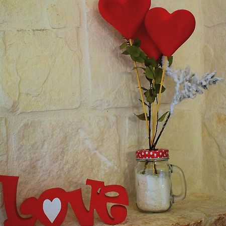 La Rosa Dei Trulli B&B Αλμπερομπέλο Εξωτερικό φωτογραφία