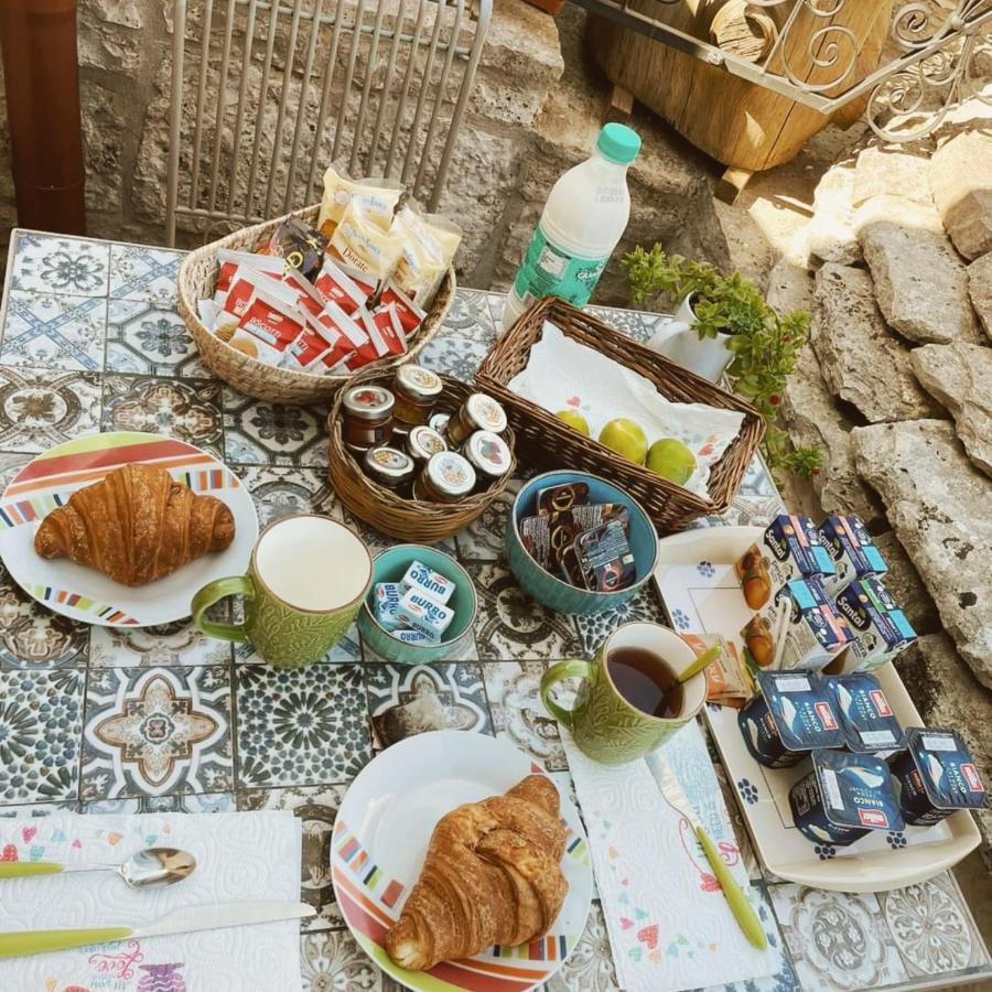 La Rosa Dei Trulli B&B Αλμπερομπέλο Εξωτερικό φωτογραφία