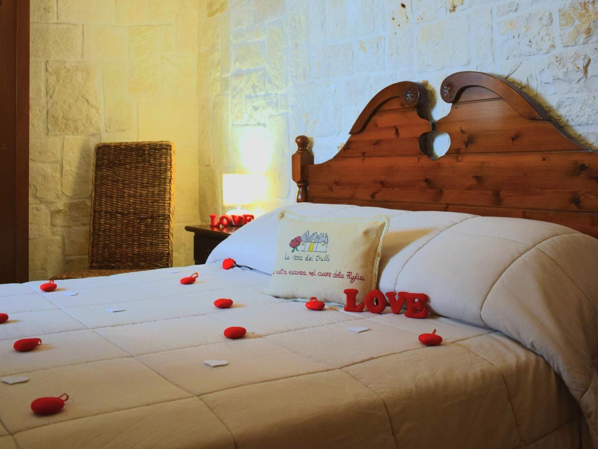 La Rosa Dei Trulli B&B Αλμπερομπέλο Εξωτερικό φωτογραφία